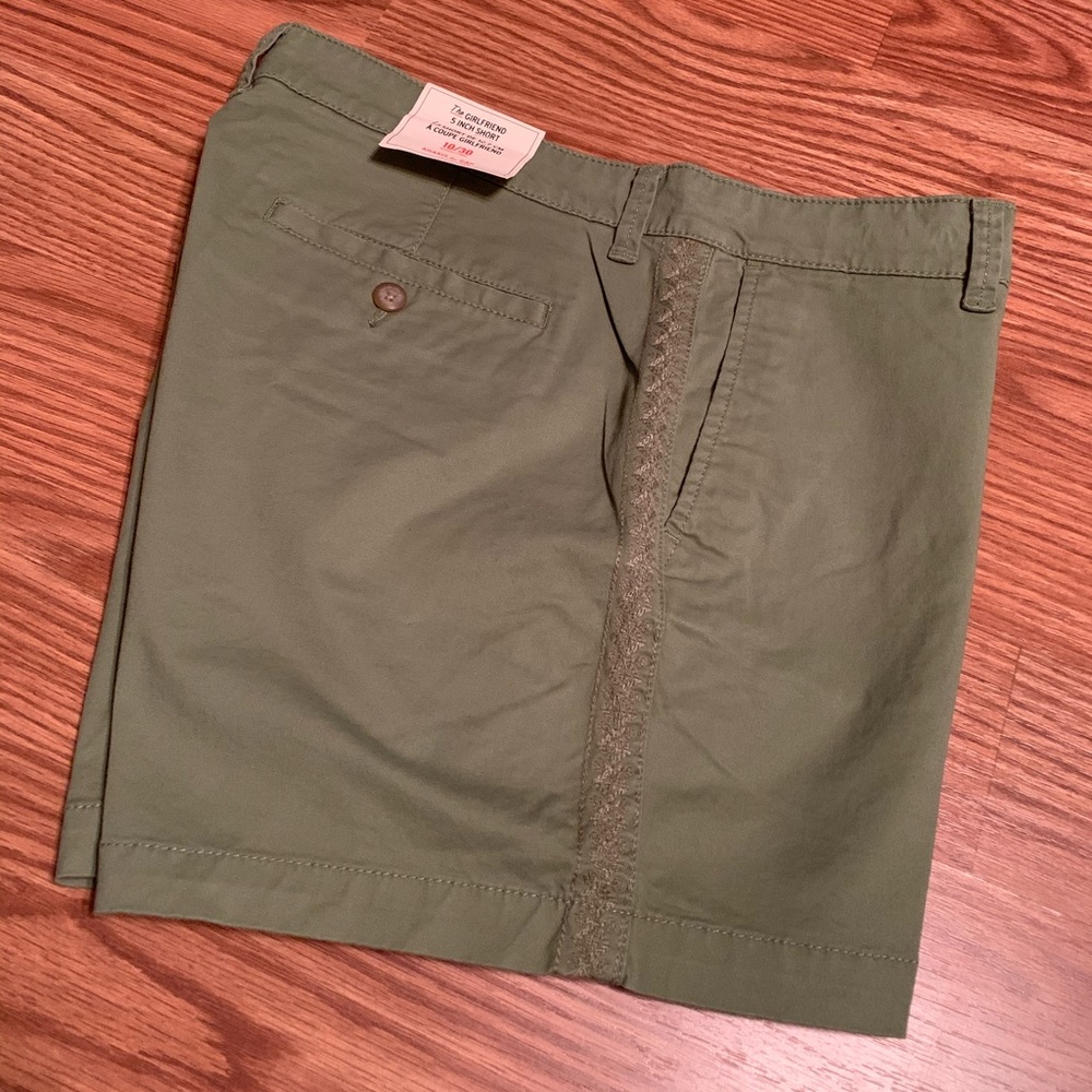 Gap Girlfriend 5” Short